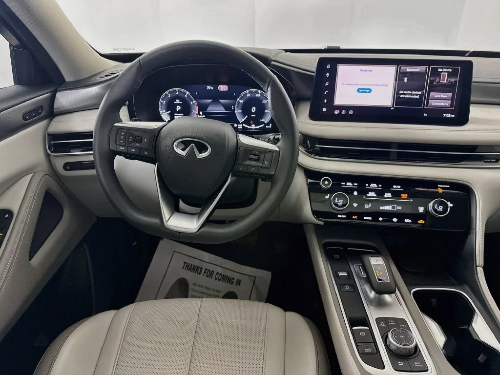 Certified Used 2027 White INFINITI PURE image 31