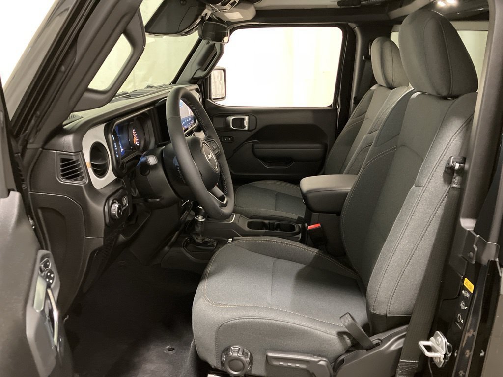 New 2026 Black Clear-Coat Exterior Paint Jeep Sport S image 8