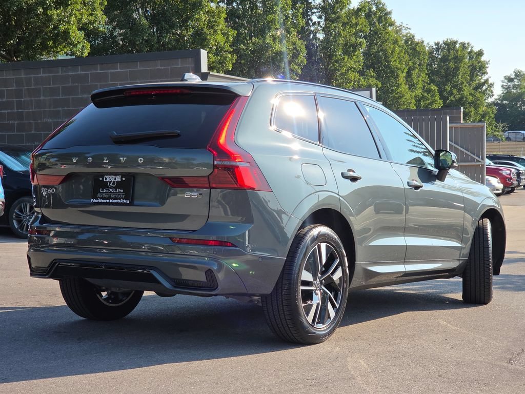 2026 Volvo XC60 Plus - Photo 27