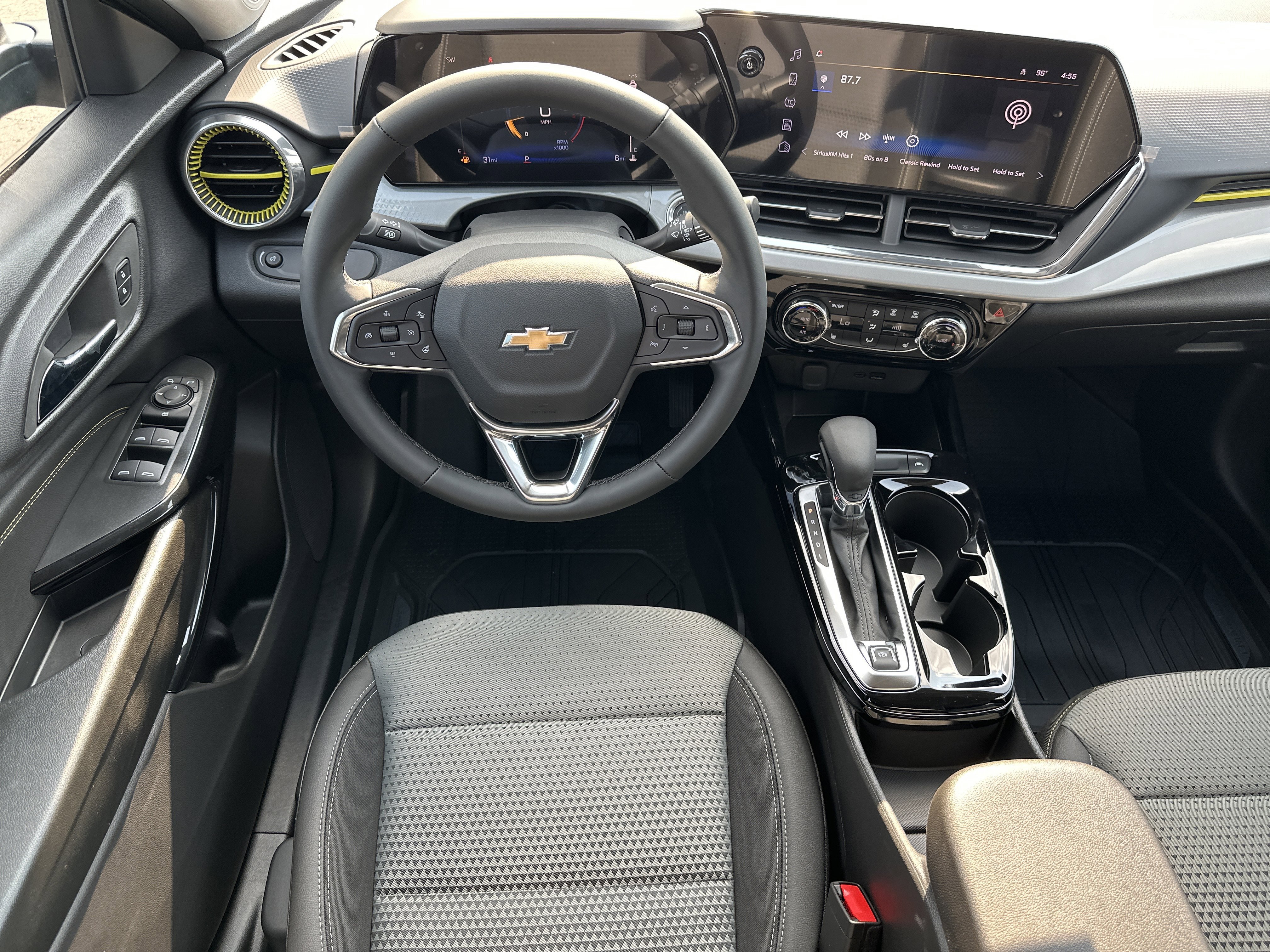 2026 Chevrolet Trax LT - Photo 24