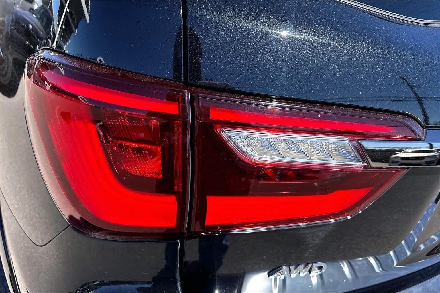 Used 2024 Mineral Black INFINITI PREMIUM SELECT image 29