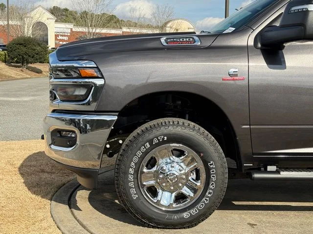 New 2026 Granite Crystal Metallic Clear-Coat Exterior Paint RAM Tradesman image 12