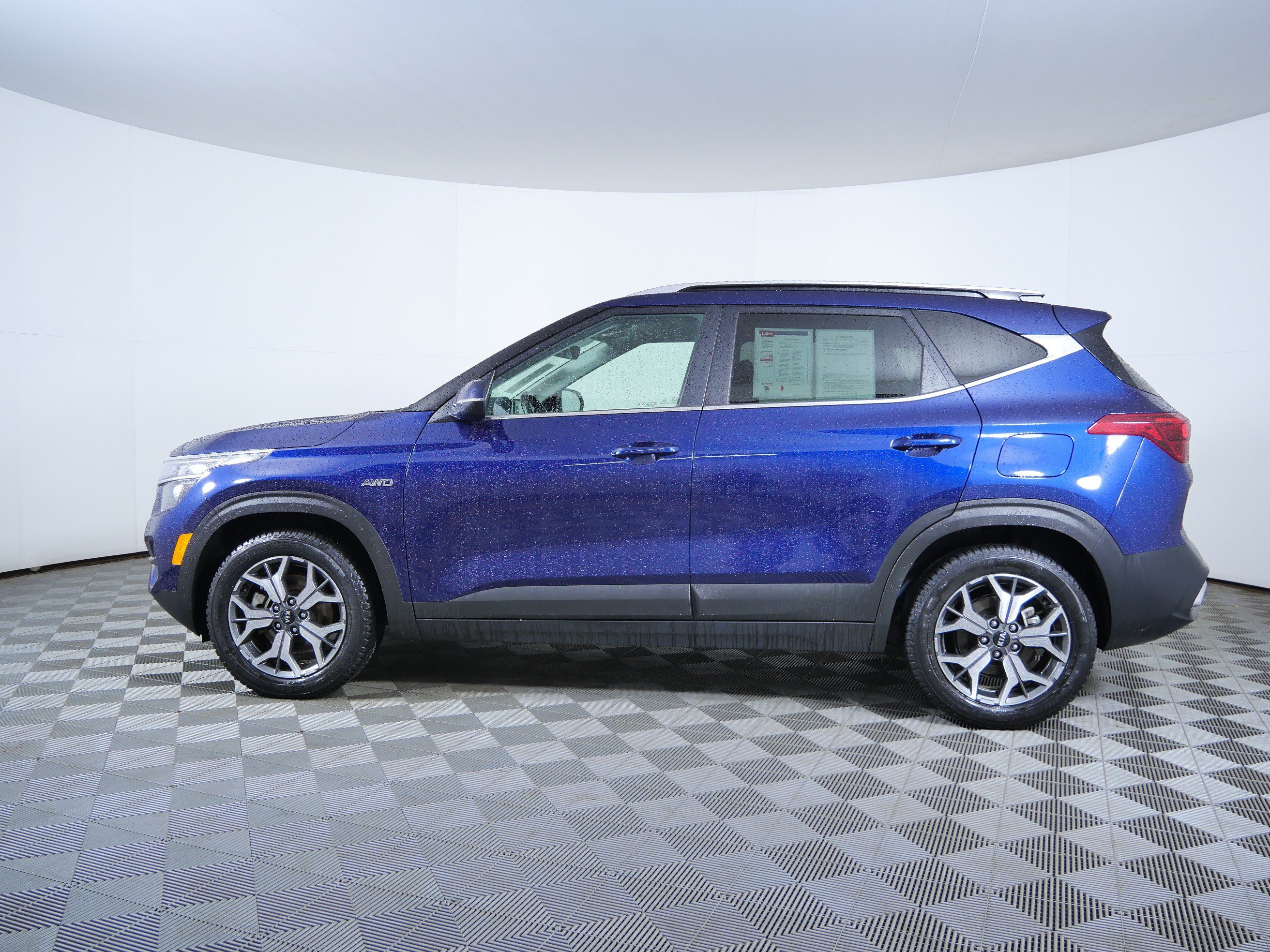 Used 2021 Dark Ocean Blue Kia EX image 4