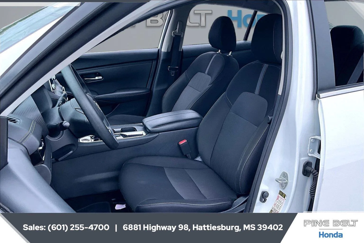 Used 2025 Fresh Powder Nissan SV image 18