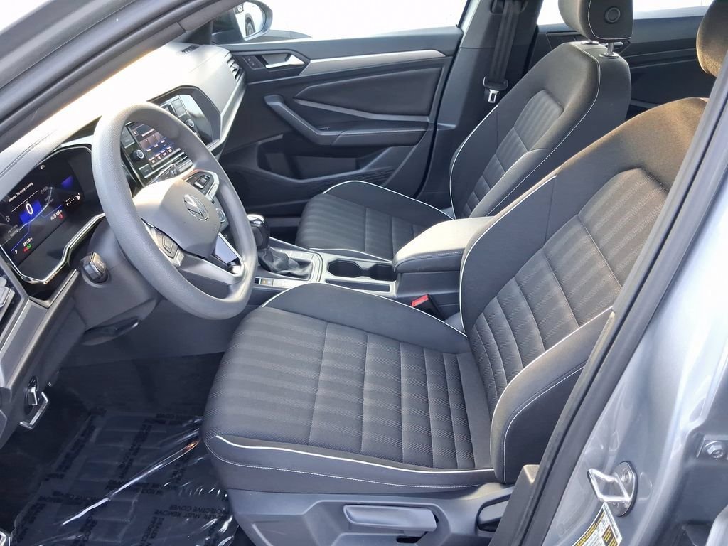 Certified Used 2023 Silver Volkswagen 1.5T Sport image 19