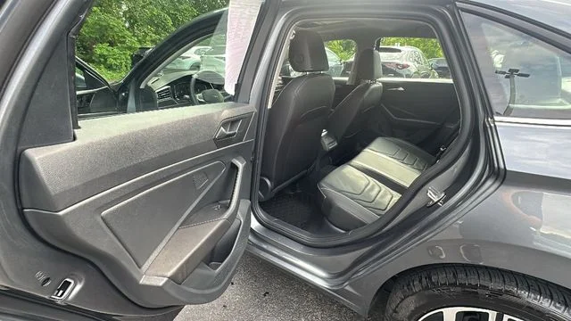Used 2024 Gray Volkswagen 1.5T SEL image 35