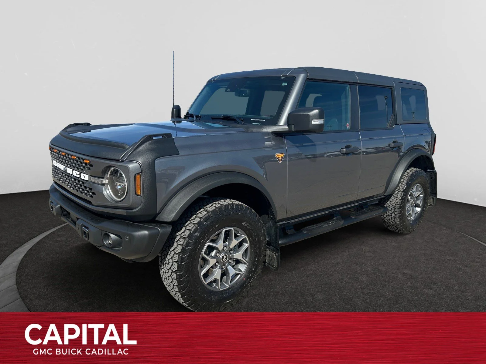 Used 2023 carbonized gray Ford Badlands Hardtop 4x4 Leather image 1
