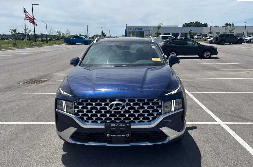 Used 2023 Stormy Sea Hyundai SEL Premium image 2