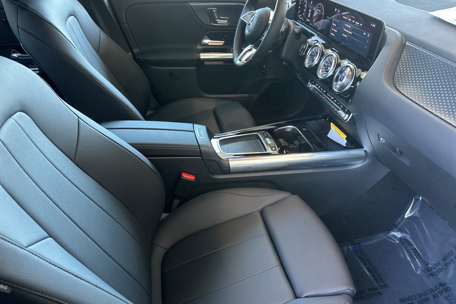2025 Mercedes-Benz GLA GLA250 - Photo 16