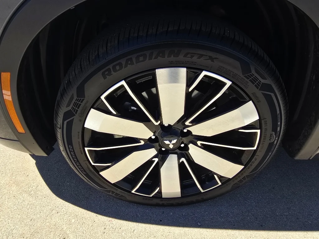 Used 2026 Gray Mitsubishi Black Edition image 10