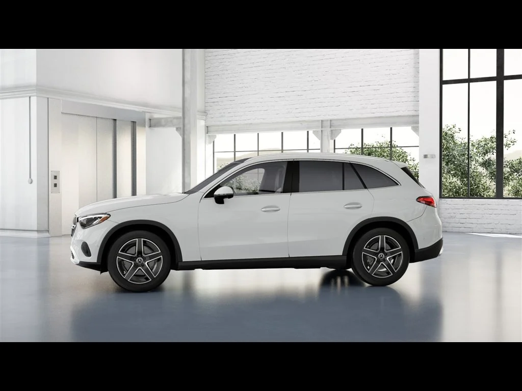 New 2026 Polar White Mercedes-Benz GLC 300 image 77