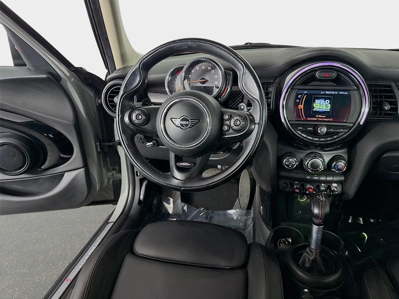 Used 2019 Gray Metallic MINI Classic image 21