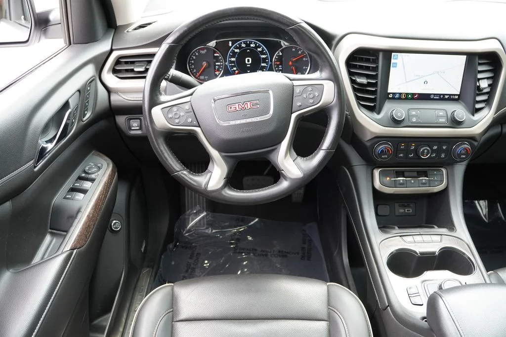 2022 GMC Acadia Denali - Photo 21