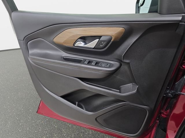 Used 2019 Red GMC SLE image 27