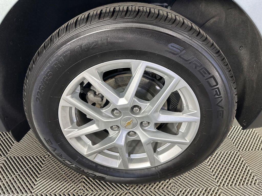 Used 2024 Sterling Gray Metallic Chevrolet LT image 11