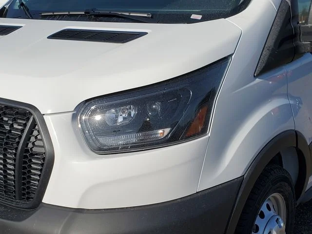 New 2024 Oxford White Ford Cargo Van image 12