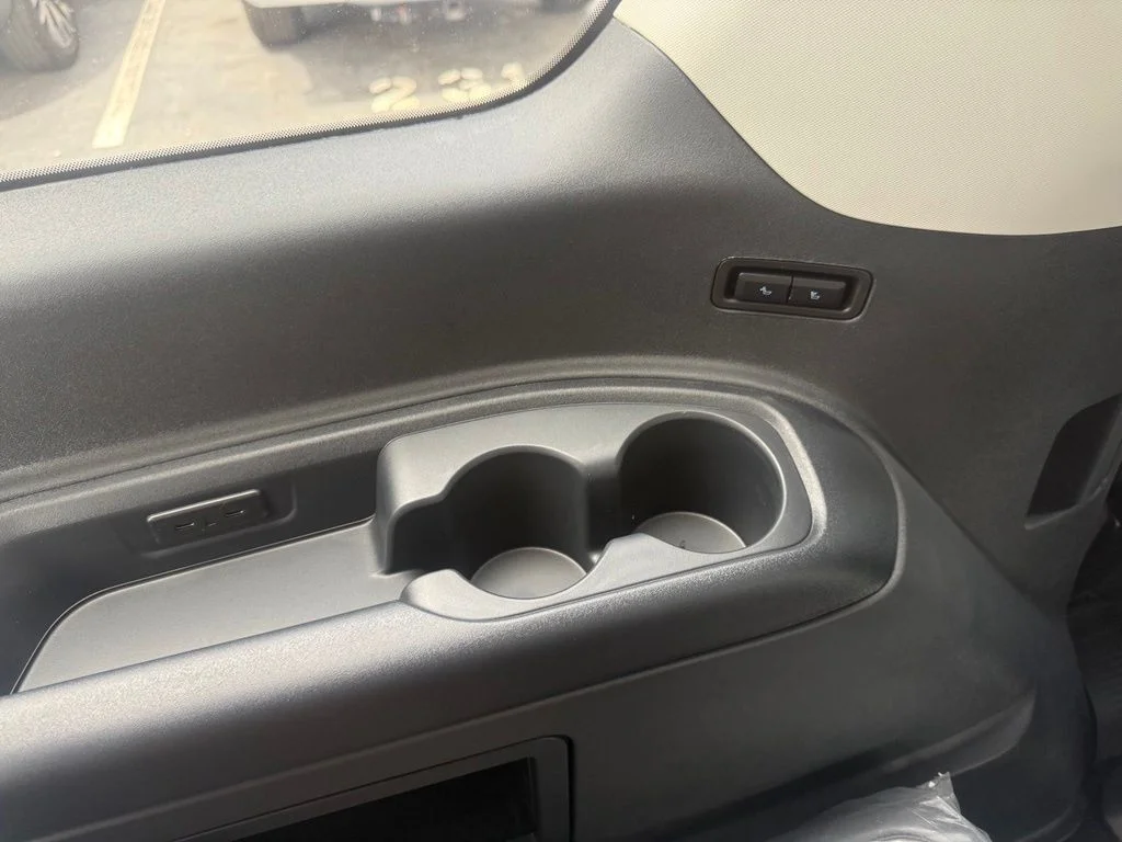 New 2026 Agate Black Metallic Ford Active image 40