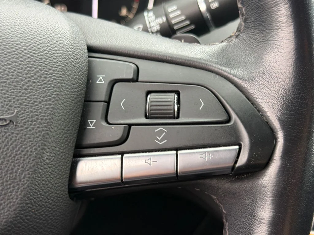 Used 2022 Silver Cadillac Premium Luxury image 26