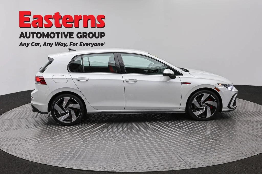 Used 2024 Silver Volkswagen 2.0T S image 4