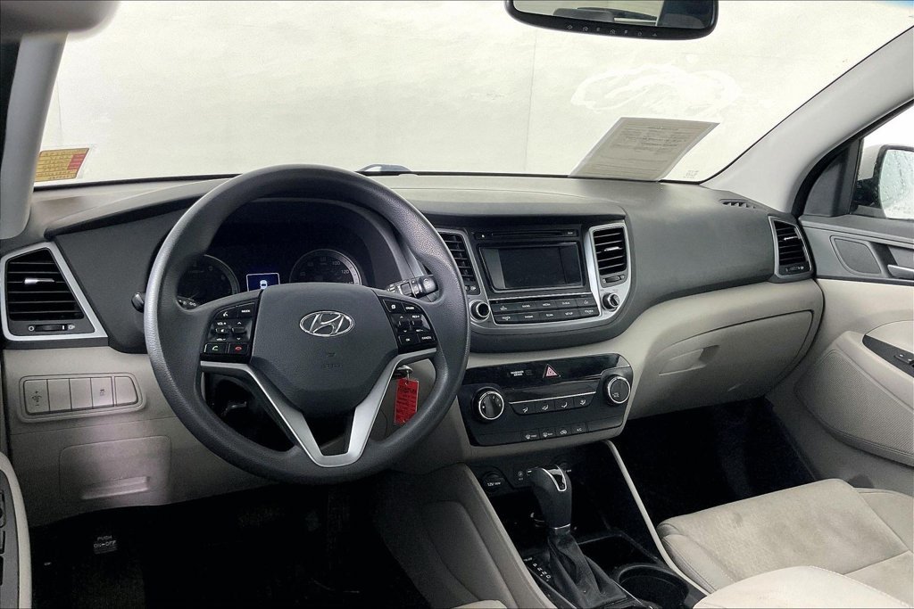 Used 2017 White Hyundai SE image 2