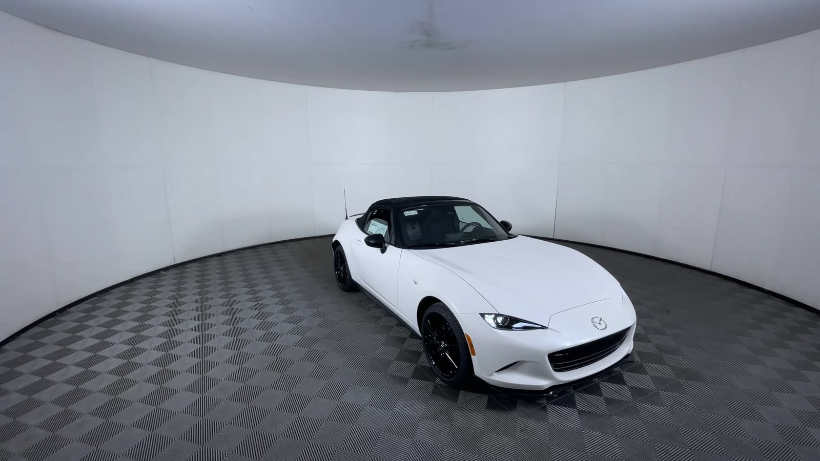 New 2026 Snowflake White Pearl Mazda Club image 2