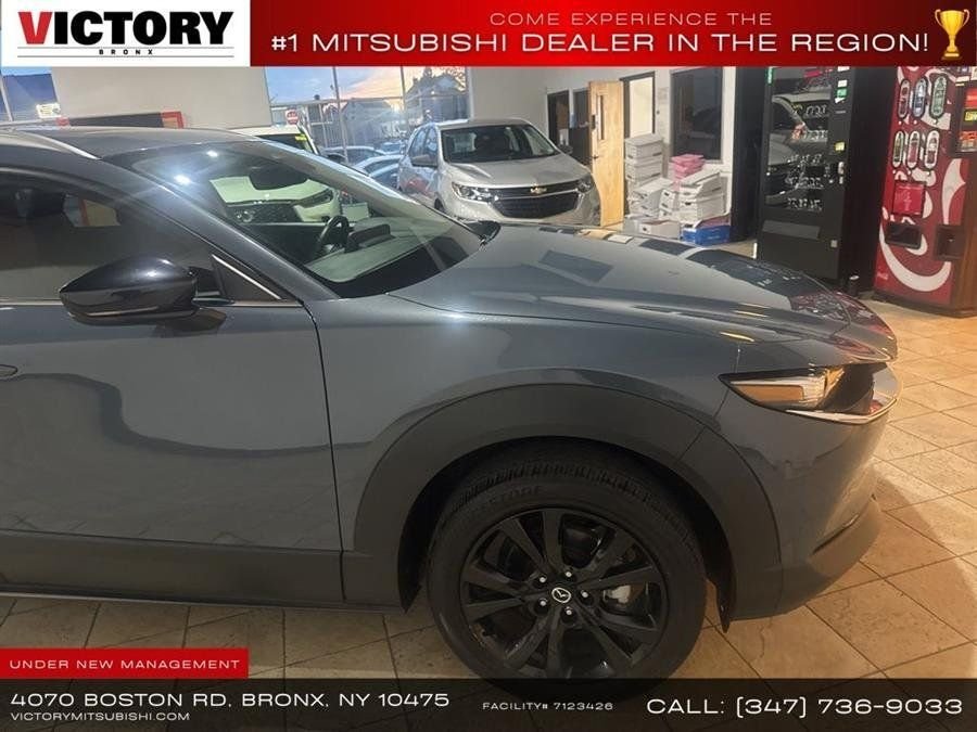 Used 2024 Gray Mazda 2.5 S Carbon Edition image 9
