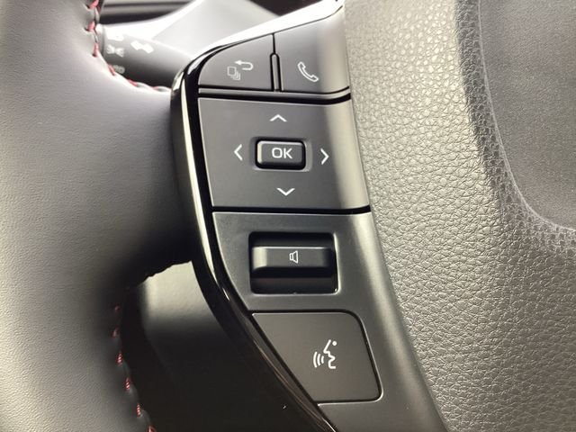 New 2026 Wind Chill Pearl <sup>1</sup> Toyota  XSE image 17