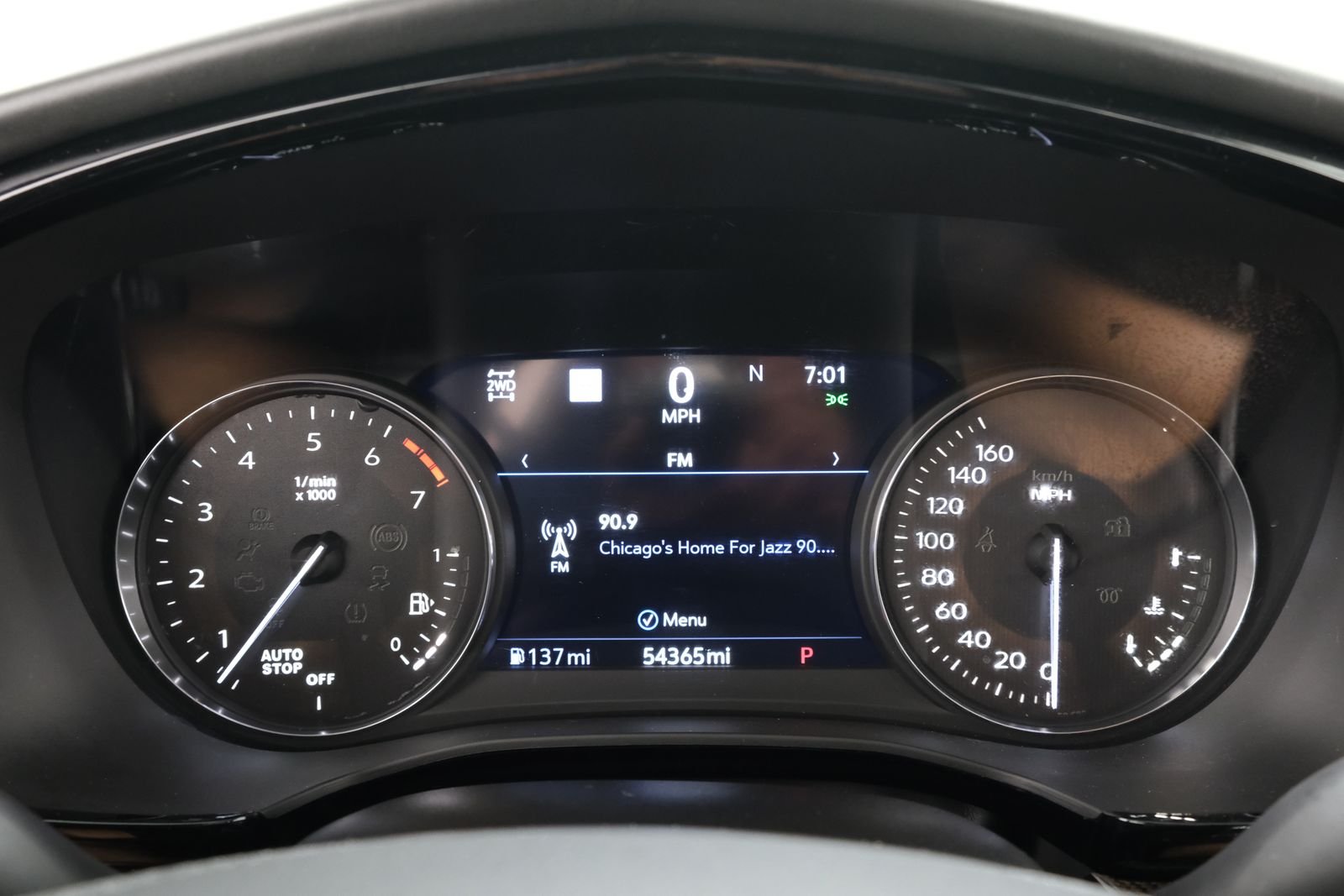 Used 2020 Stellar Black Metallic Cadillac Sport image 15