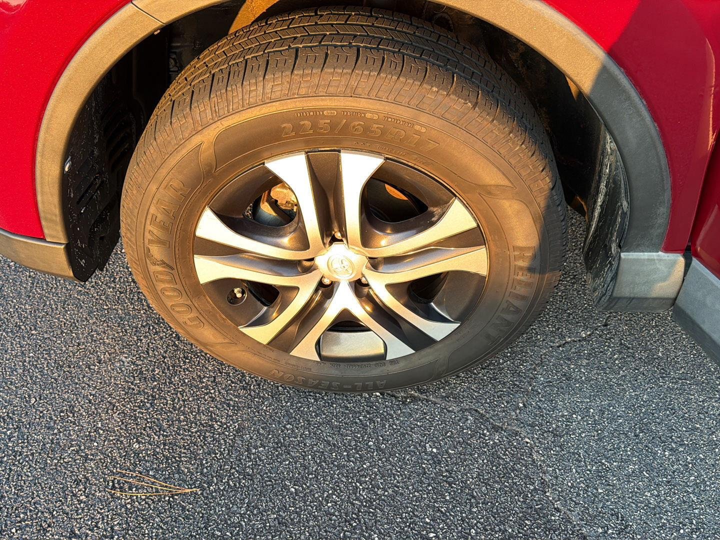 Used 2018 Ruby Flare Pearl Toyota LE image 34