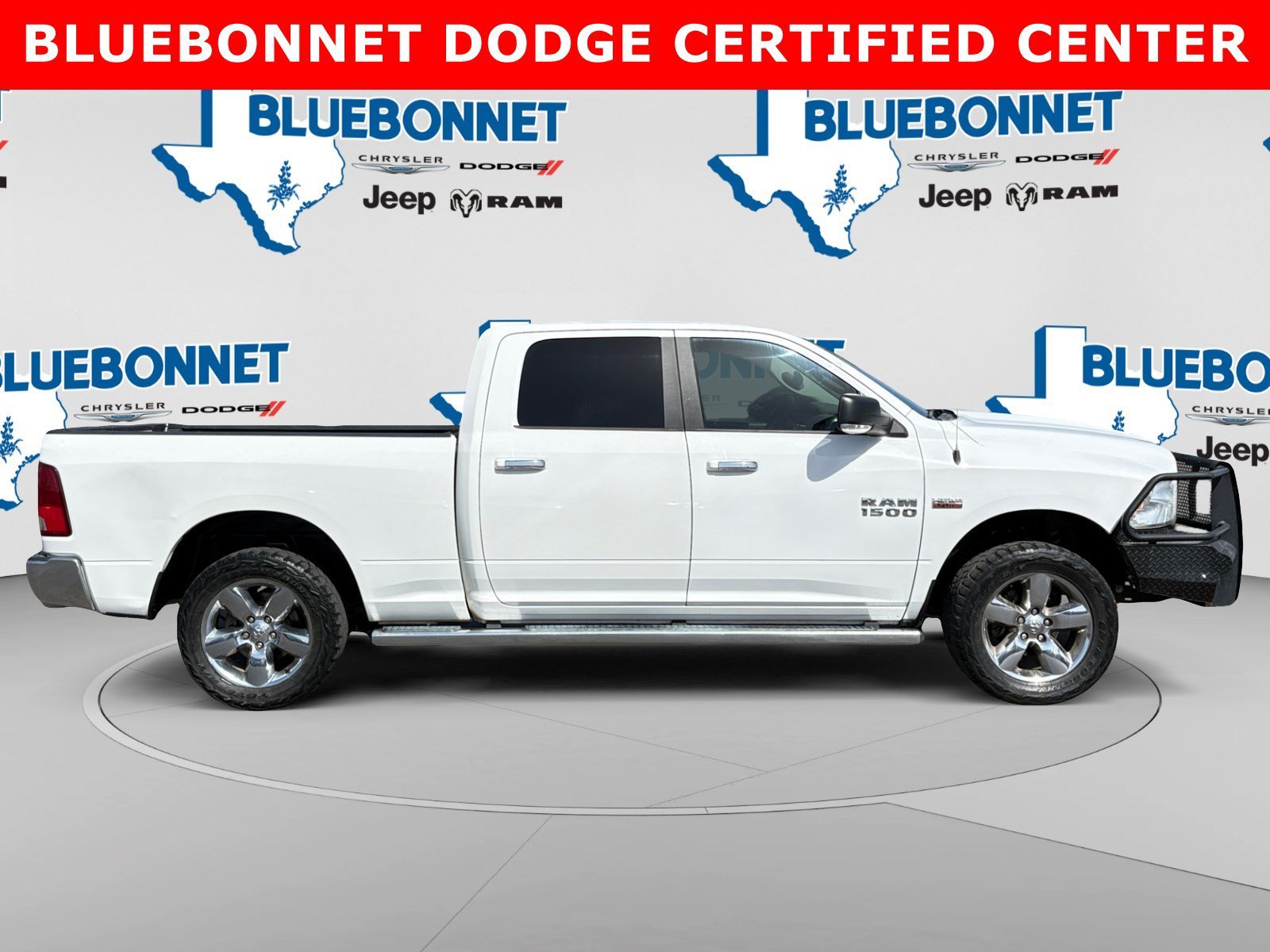 Used 2017 Bright White Clearcoat Ram Lone Star image 4