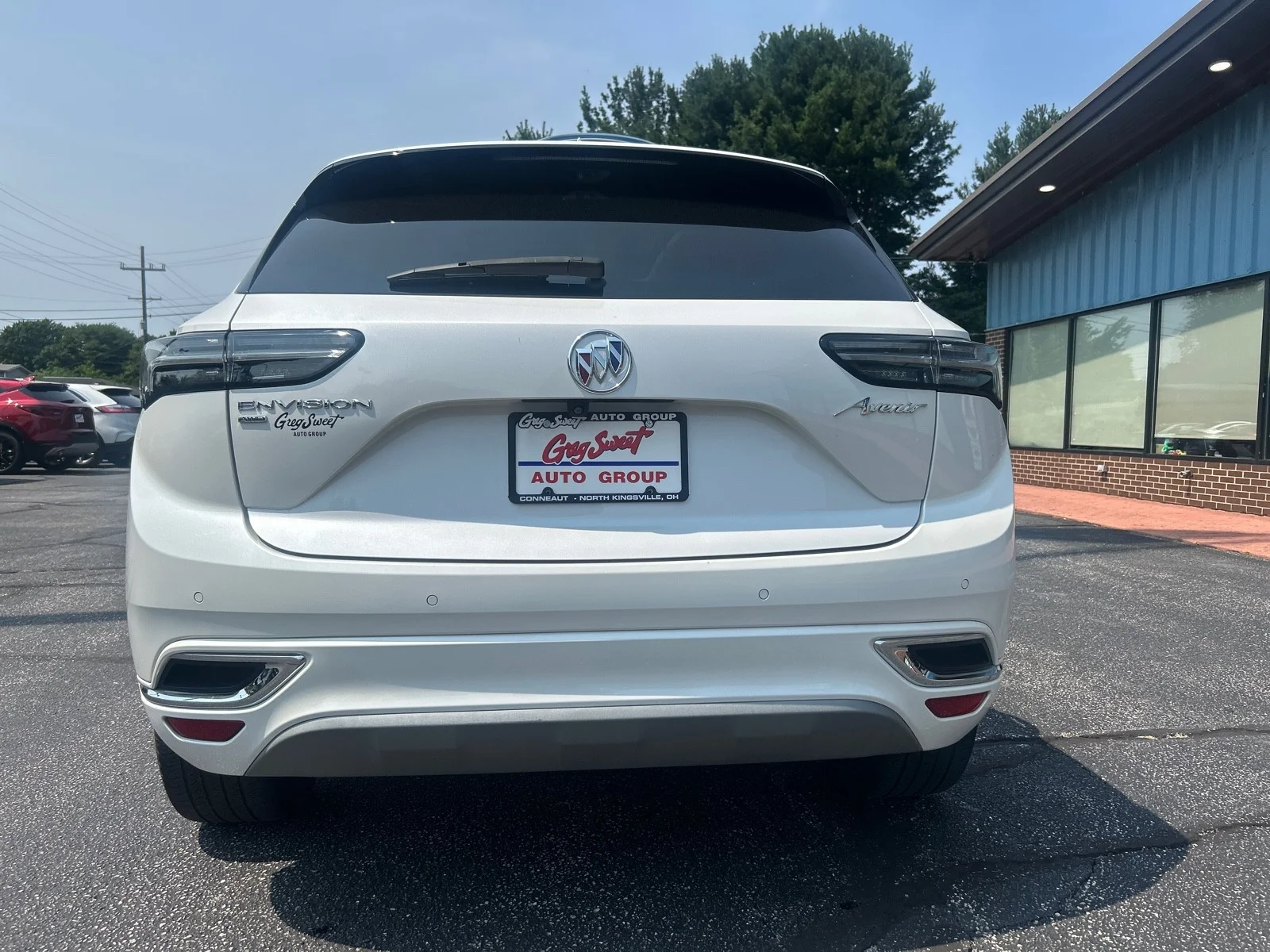 Used 2023 White Buick Avenir image 8