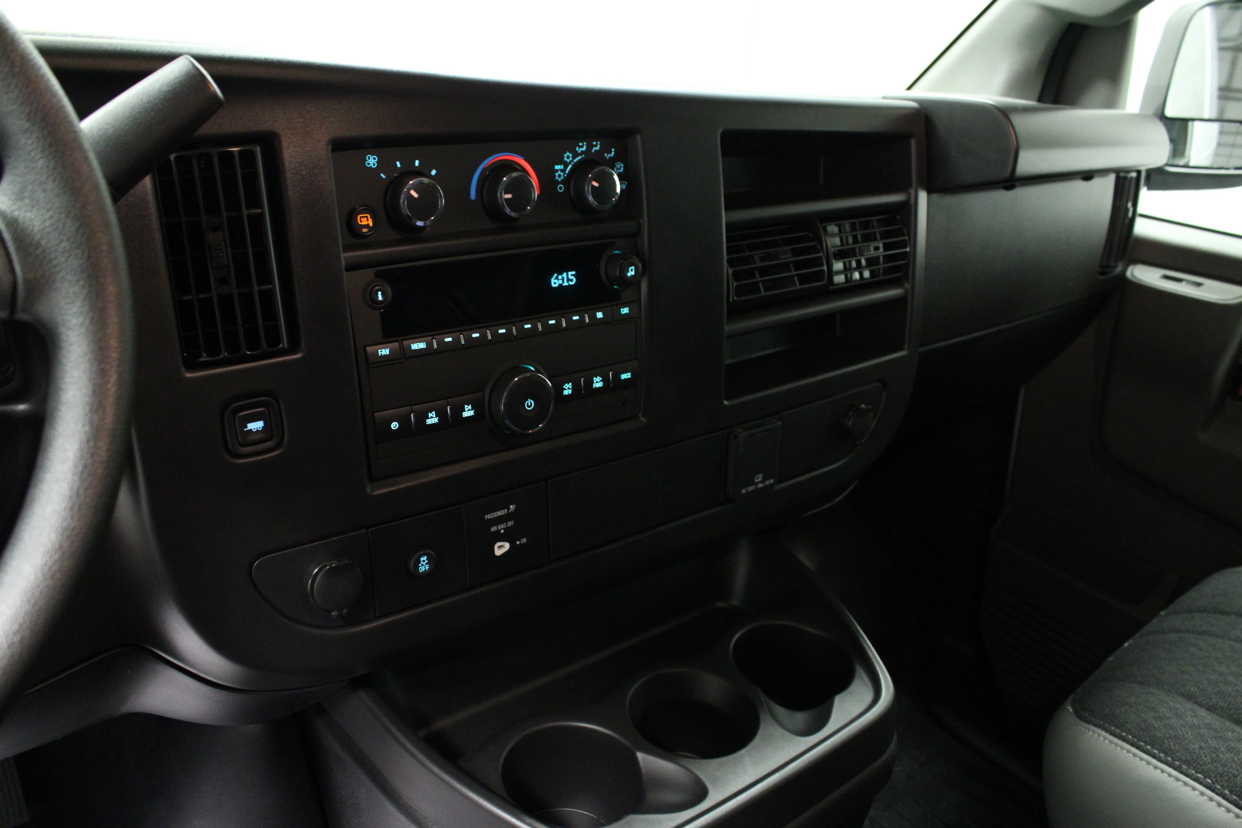 New 2026 Summit White GMC Work Van image 18