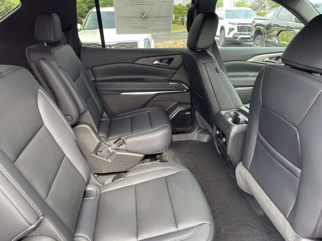 New 2026 Radiant Red Tintcoat Chevrolet LT image 11