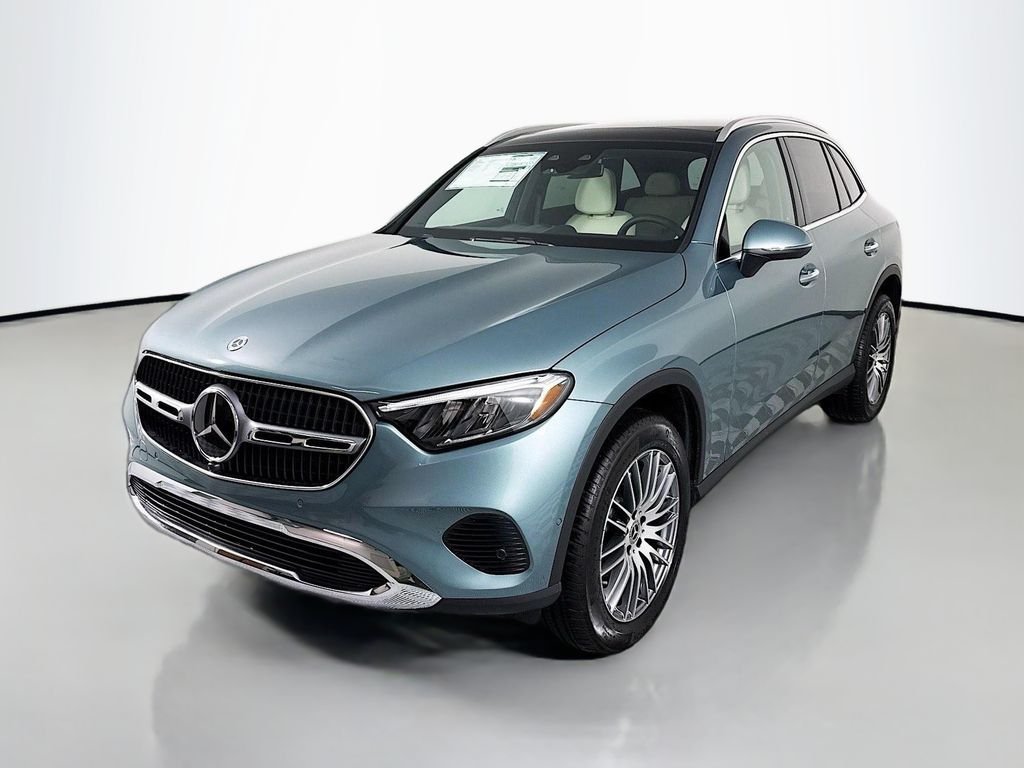 Used 2026 Verde Silver Metallic Mercedes-Benz GLC 300 image 1