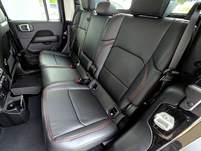 New 2026 Black Clearcoat Jeep Rubicon image 25