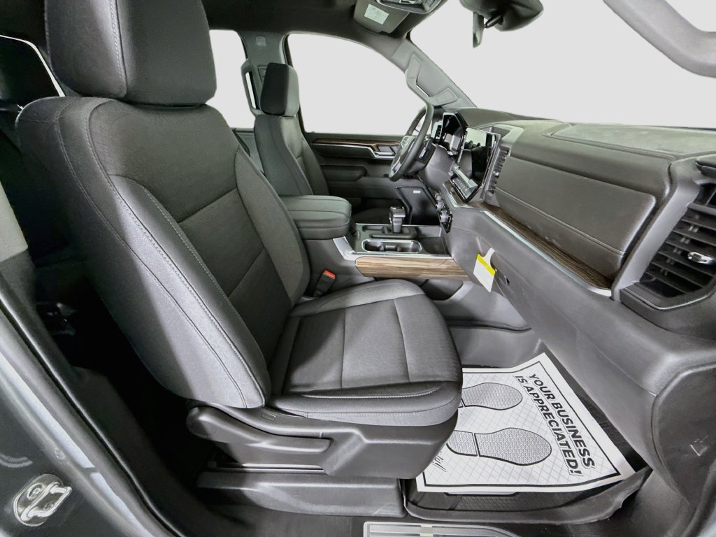 New 2026 Sterling Gray Metallic Chevrolet RST image 27