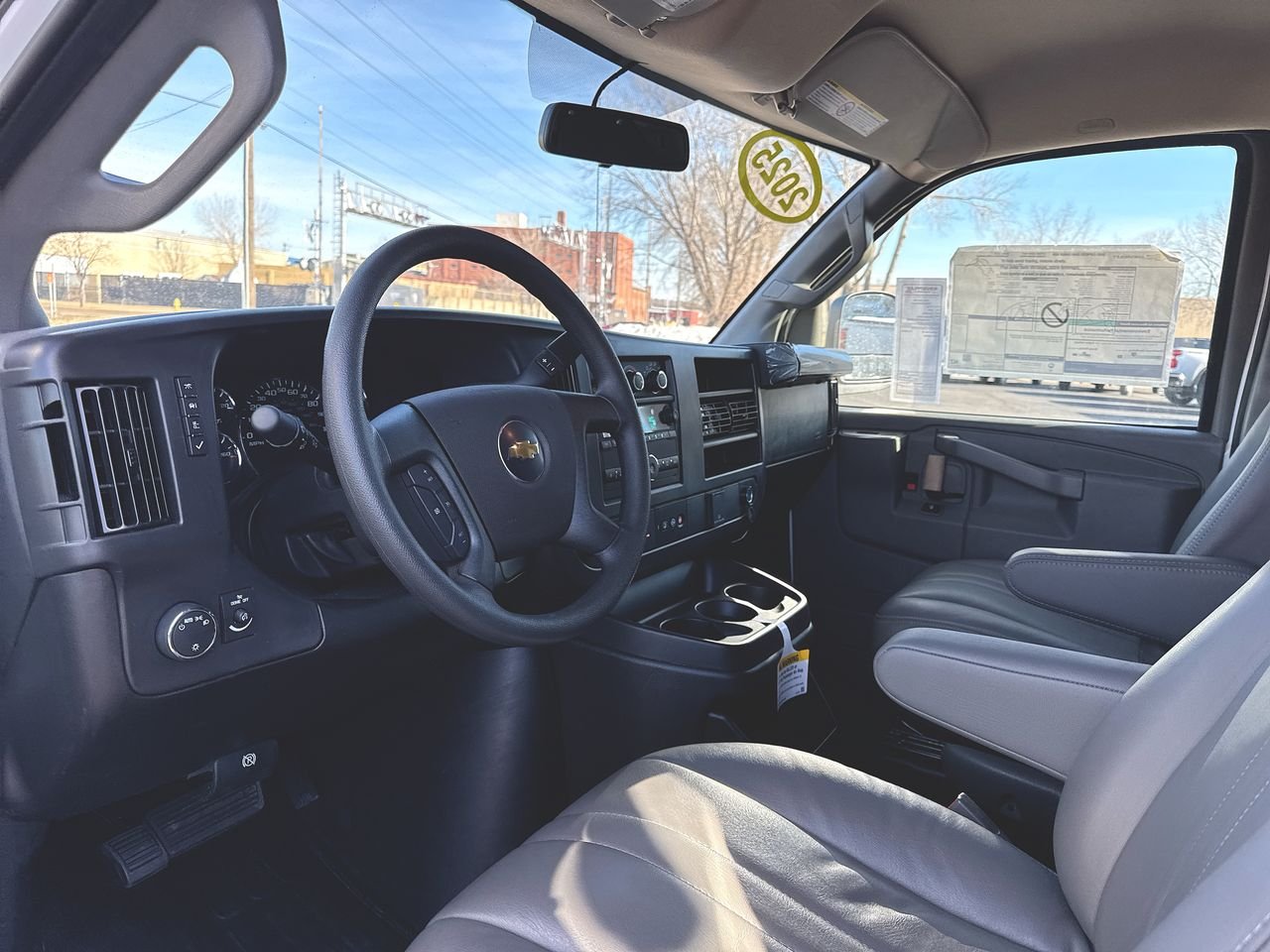 2025 Chevrolet Express Cargo Work Van - Photo 34