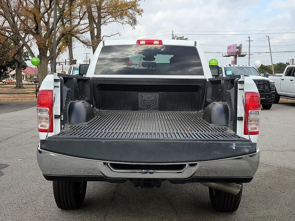 Used 2024 White Ram Big Horn image 8