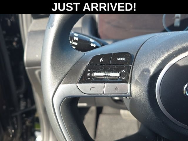 Certified Used 2023 Black Hyundai SEL image 13