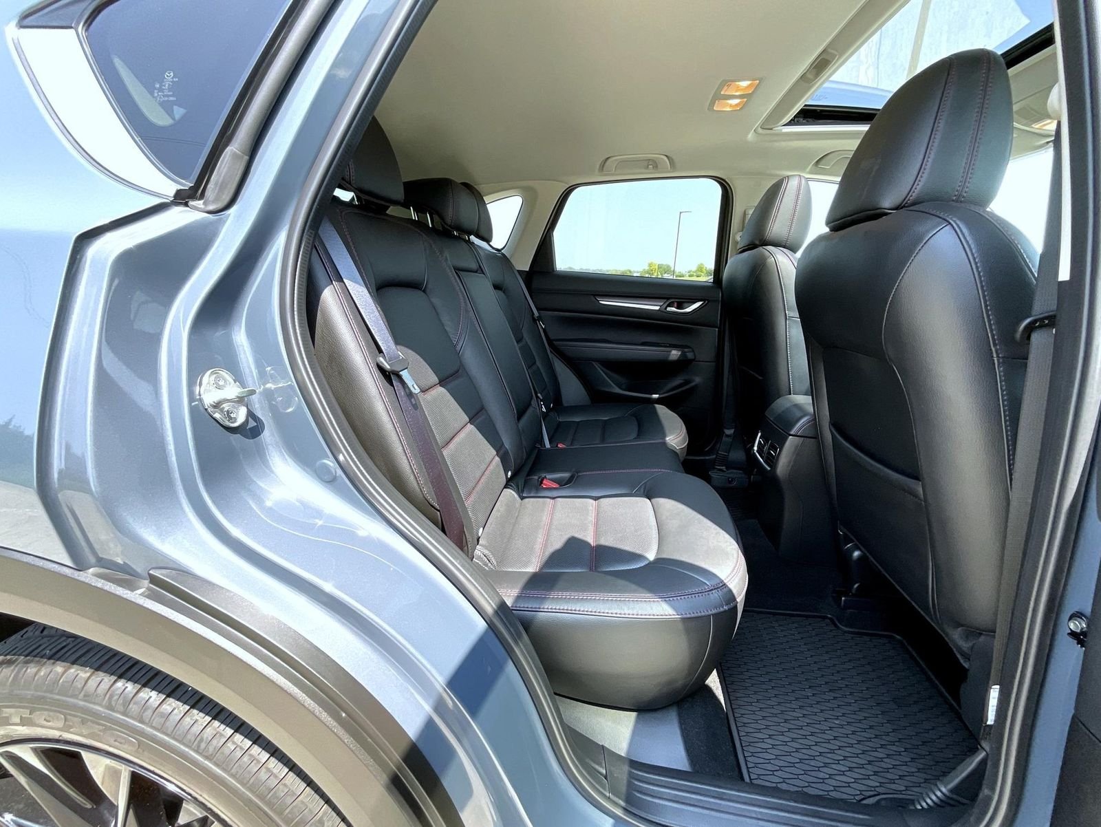 Used 2025 Gray Mazda 2.5 S Carbon Edition image 19