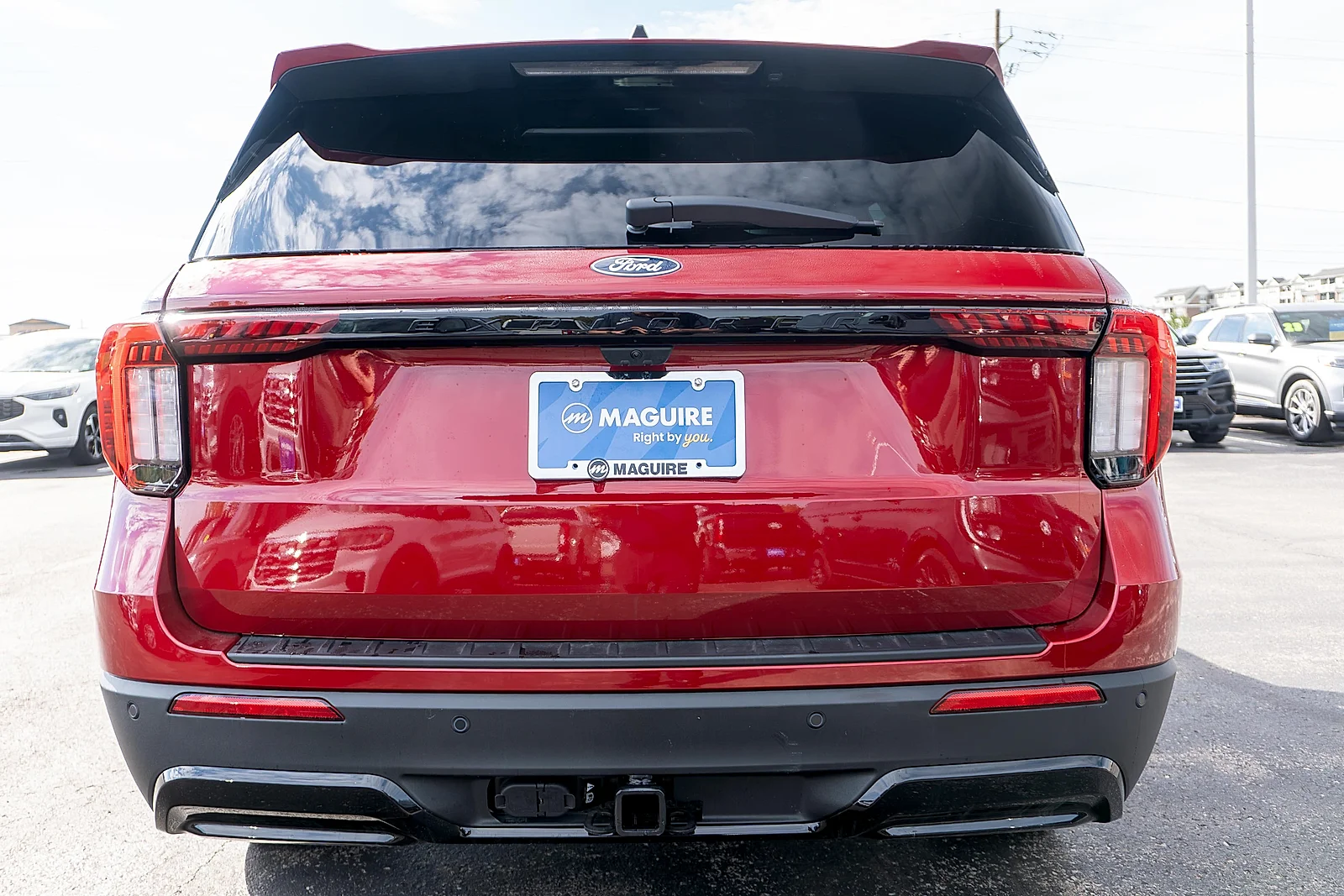 New 2027 Ruby Red Metallic Tinted Clearcoat Ford ST-Line image 6