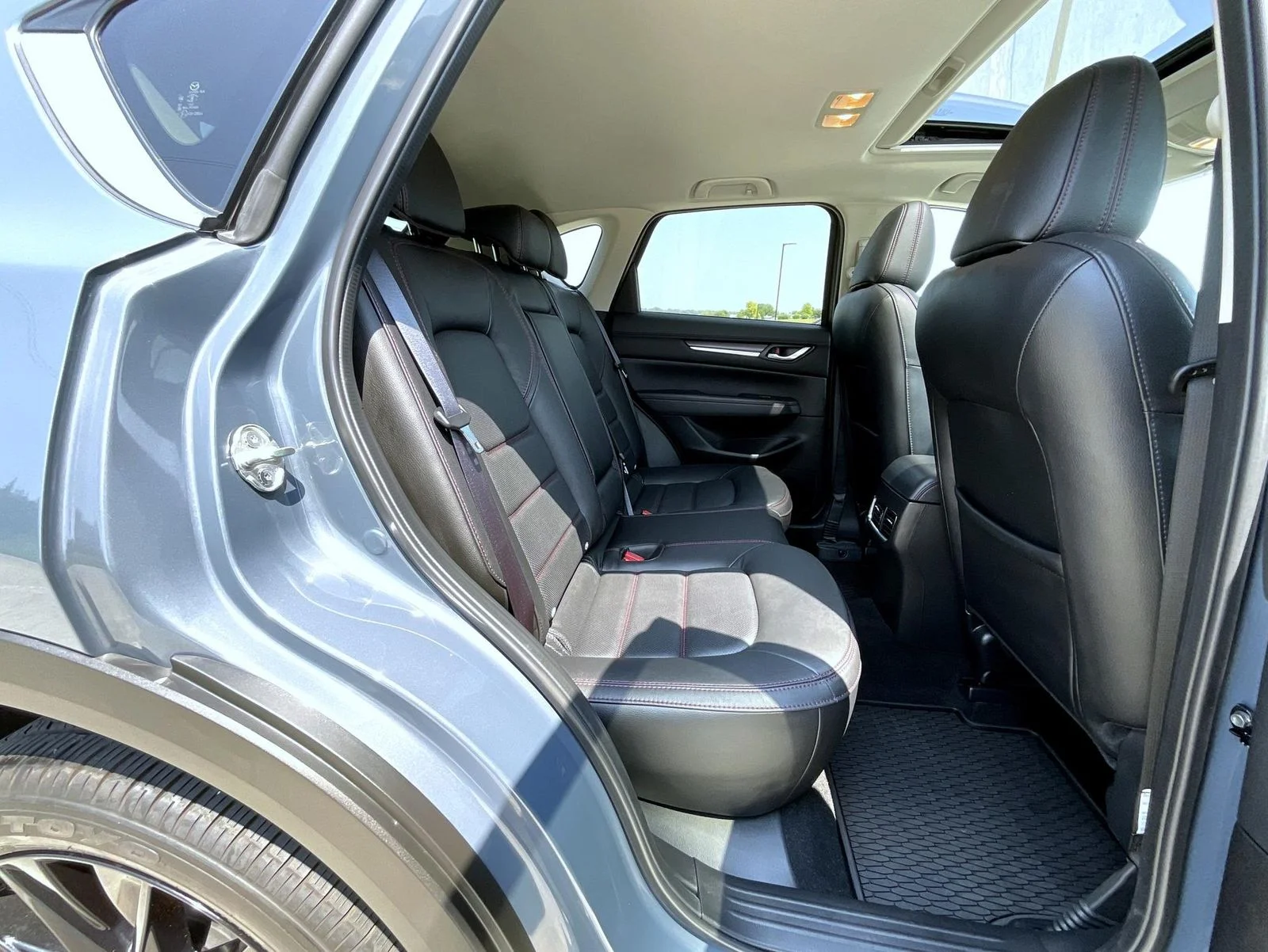 Used 2025 Gray Mazda 2.5 S Carbon Edition image 19