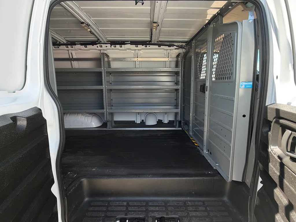 Used 2023 SUMMIT WHITE Chevrolet RWD 2500 Regular Wheelbase WT image 28