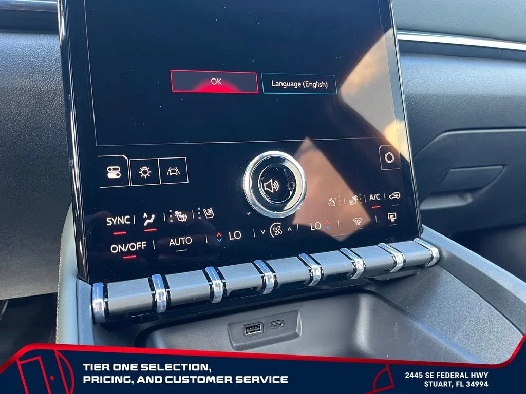 New 2026 Sterling Metallic GMC AT4 image 29