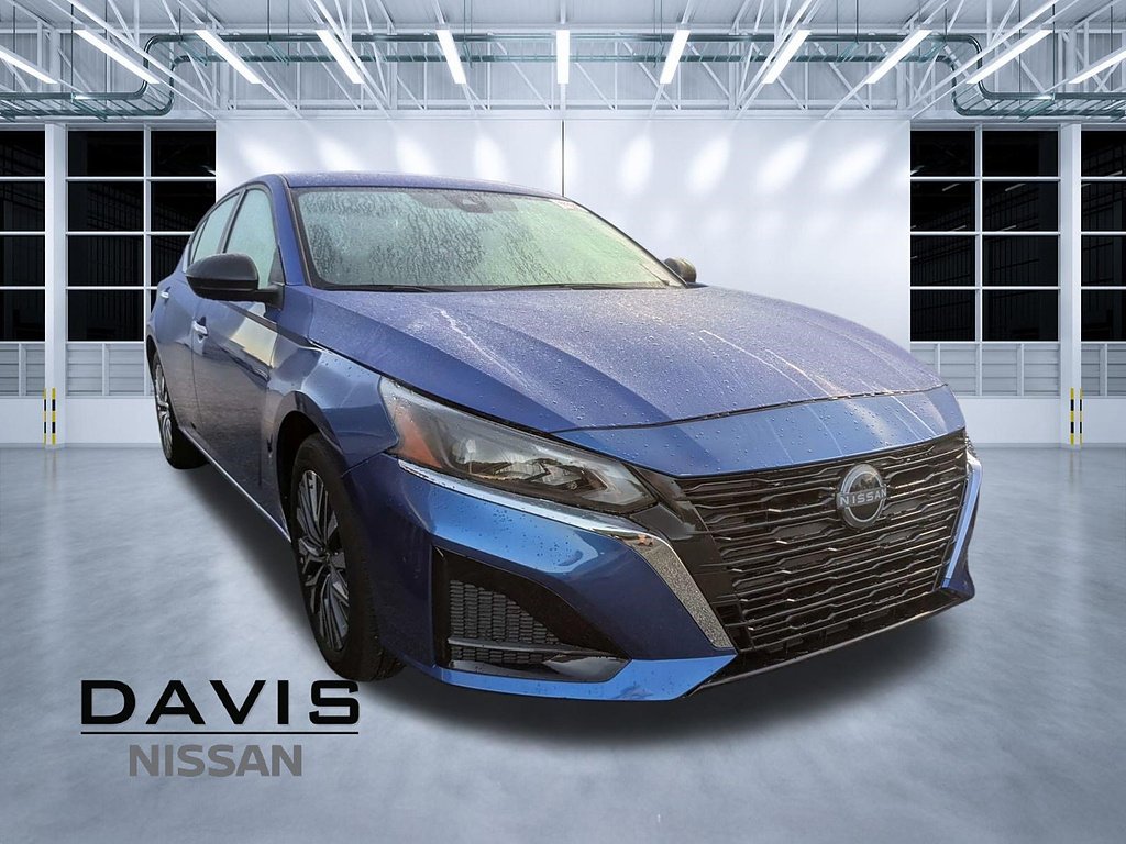 2025 Nissan Altima