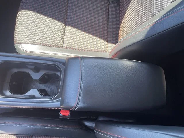 2025 Nissan Kicks SR AWD - Photo 28