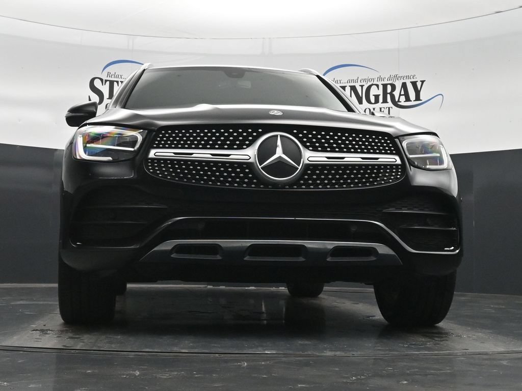 Used 2020 Black Mercedes-Benz GLC 300 image 27