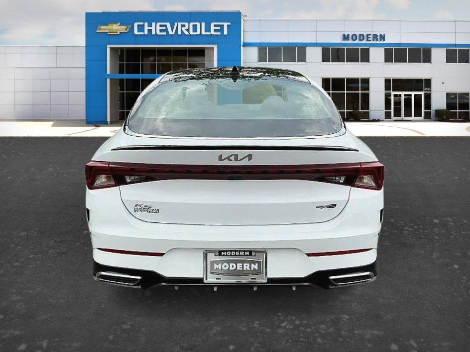 Used 2022 White Kia GT-Line image 3