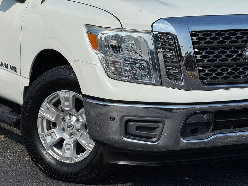 Used 2018 White Nissan SV image 8