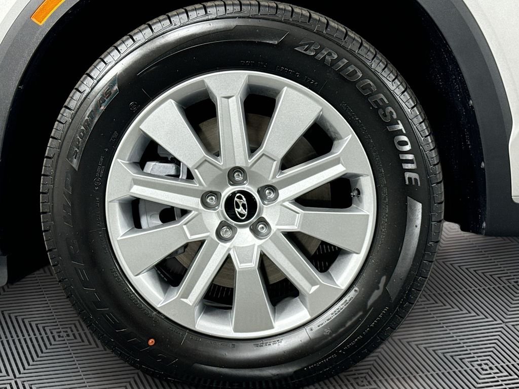 Certified Used 2025 Silver Hyundai SEL image 26